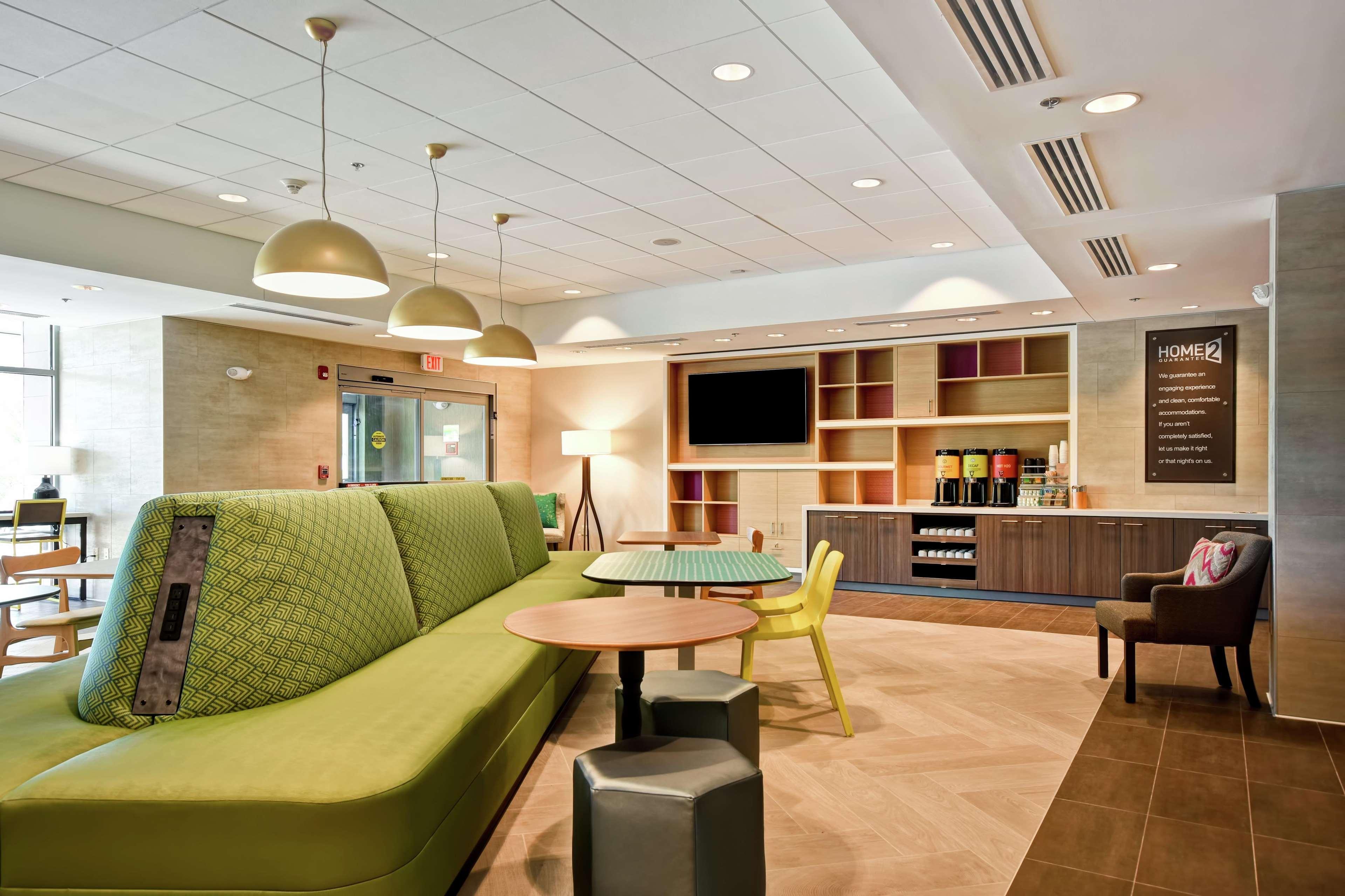 Home2 Suites By Hilton Walpole Фоксбъро Екстериор снимка