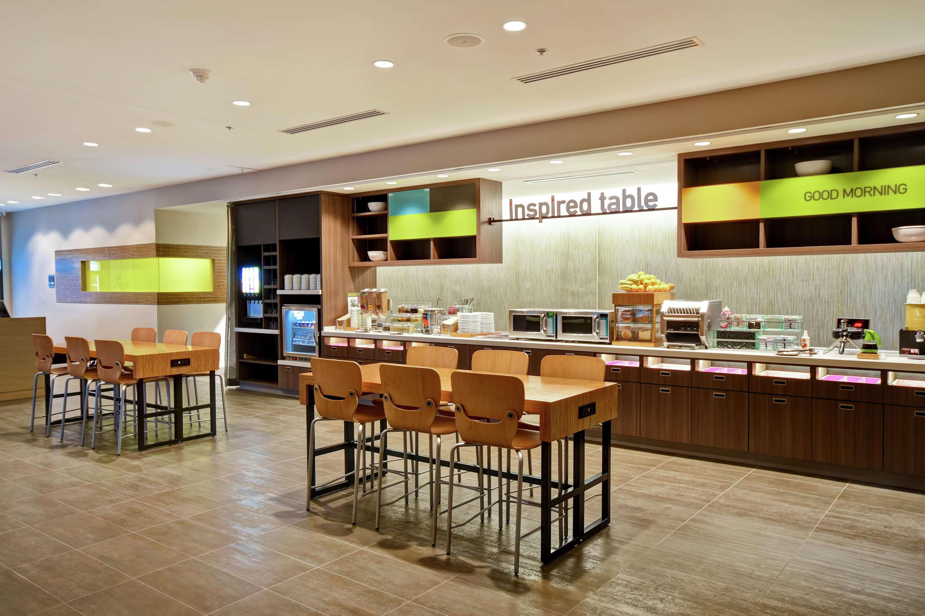 Home2 Suites By Hilton Walpole Фоксбъро Екстериор снимка