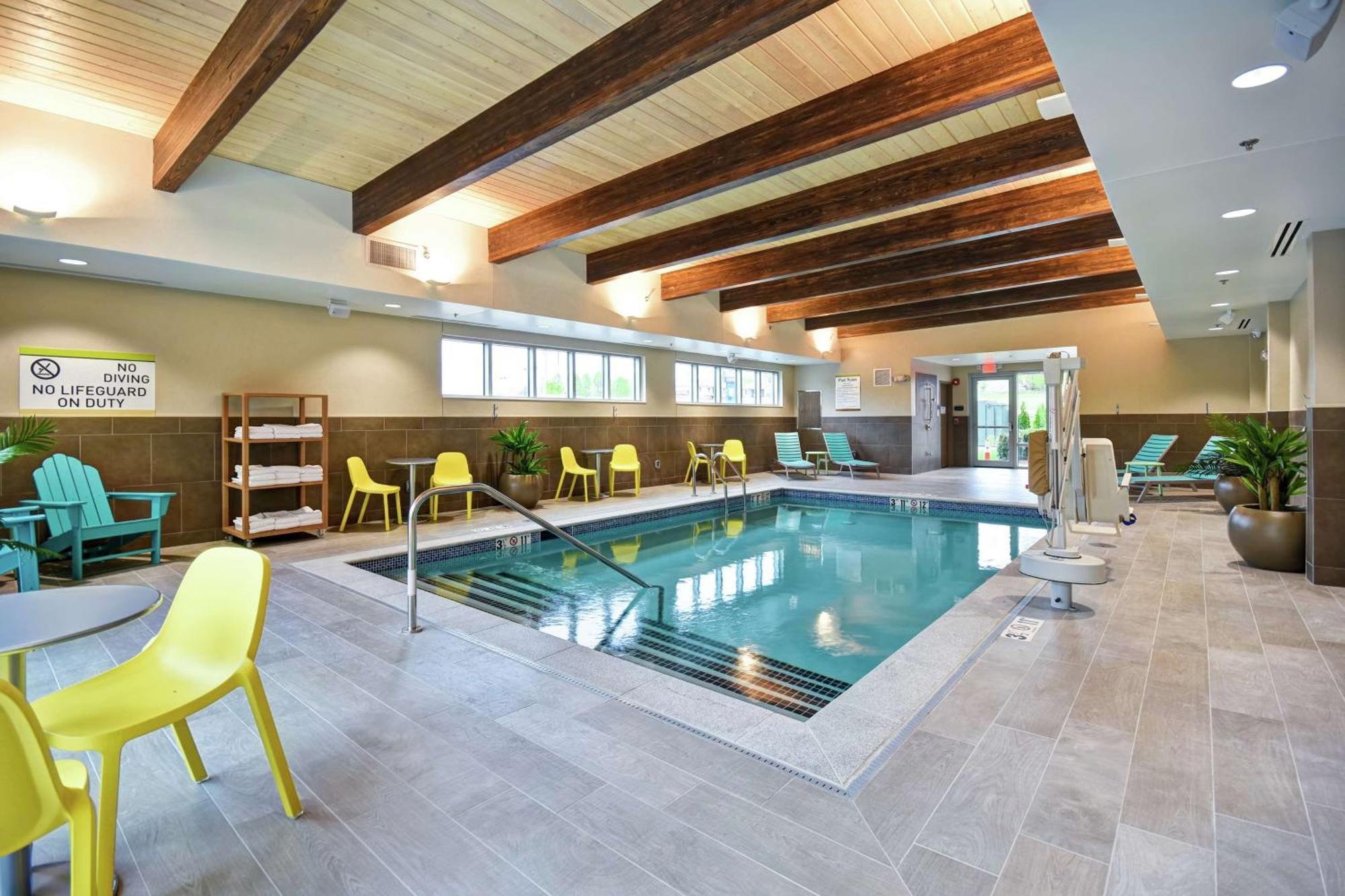 Home2 Suites By Hilton Walpole Фоксбъро Екстериор снимка